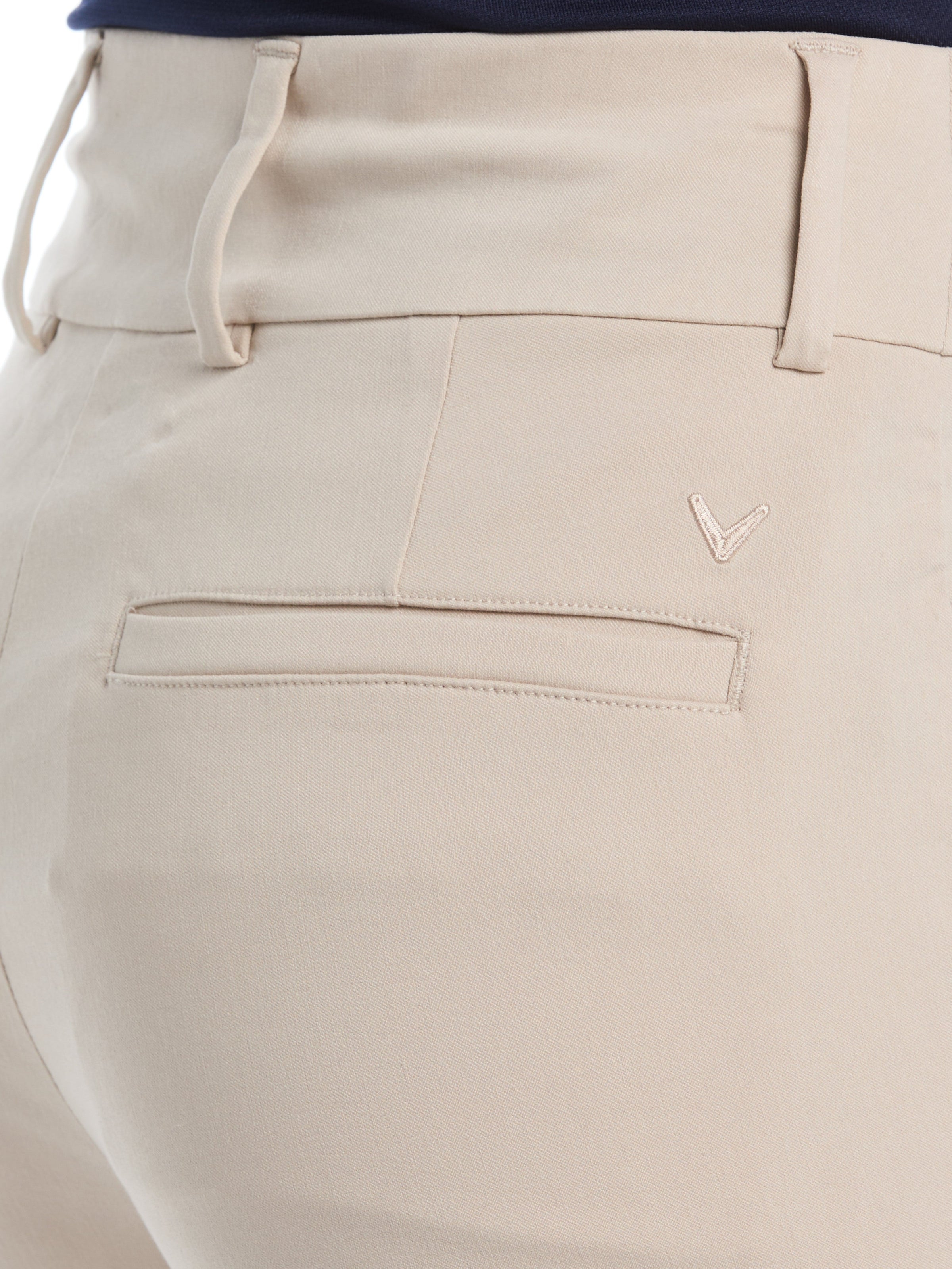 Womens 7" Pull-On Golf Short